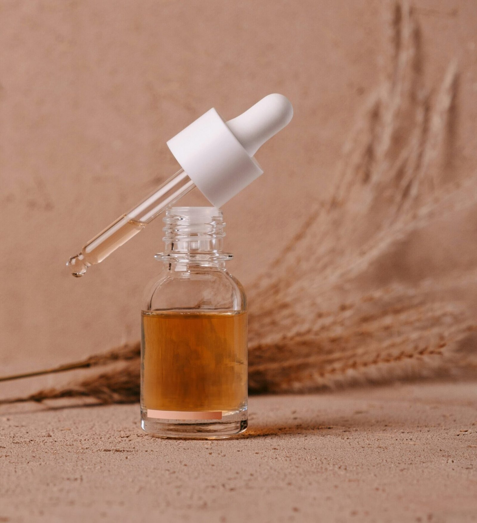 Serum olejowe glass skin – jak uzyskać efekt szklanej cery w domu?